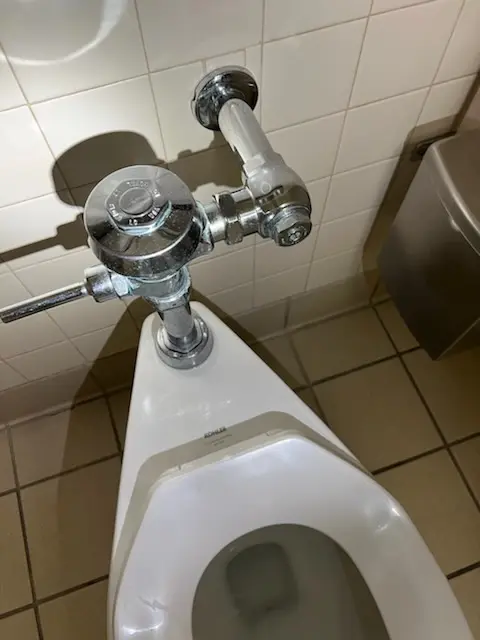 Fixture installation and repair for Garbage Disposal in Des Moines